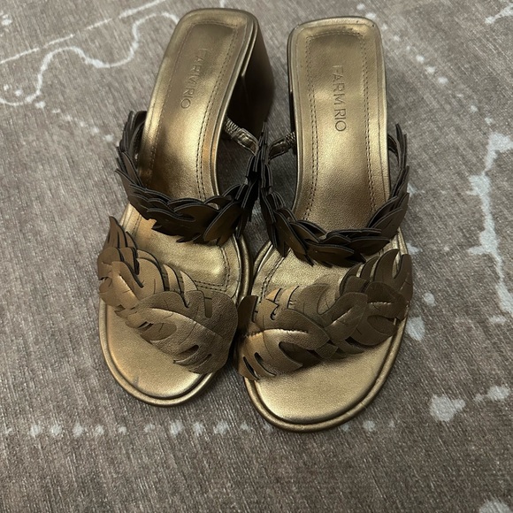 Farm Rio shoes - Picture 1 of 6